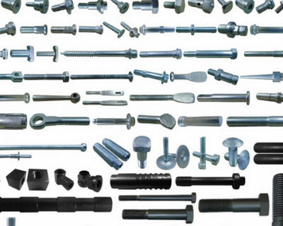 摩托車緊固件日常維護(hù)中常見的三個(gè)問題及應(yīng)對策略